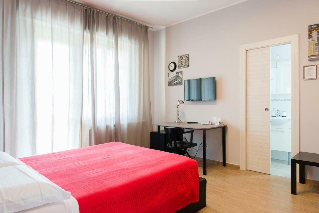 B&B Le City Montesilvano Bagian luar foto