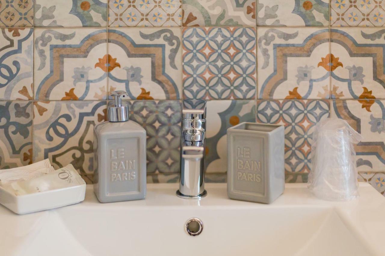 B&B Le City Montesilvano Bagian luar foto
